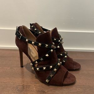 Selling Valentino suede rock stud accents heels!